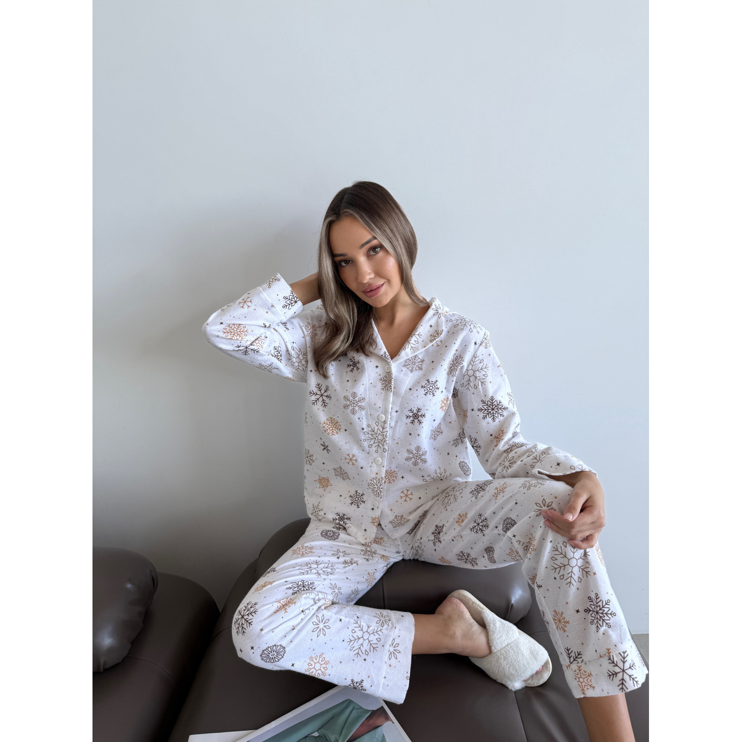 Піжама жіноча XL Сніжинки (сорочка + штани) Молочний COSY 10