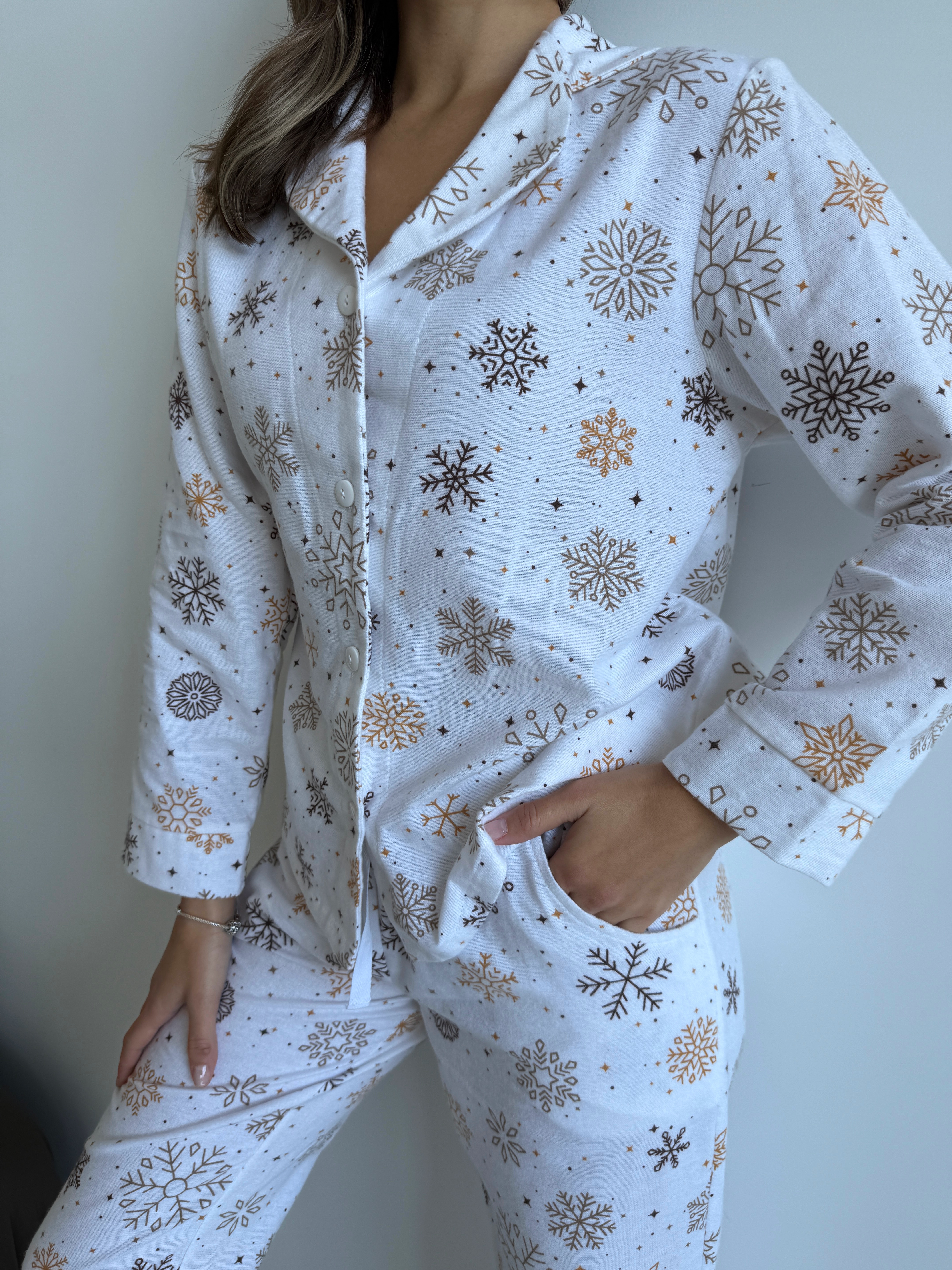 Пижама женская M Снежинки (рубашка + штаны) Молочный COSY - фото 5