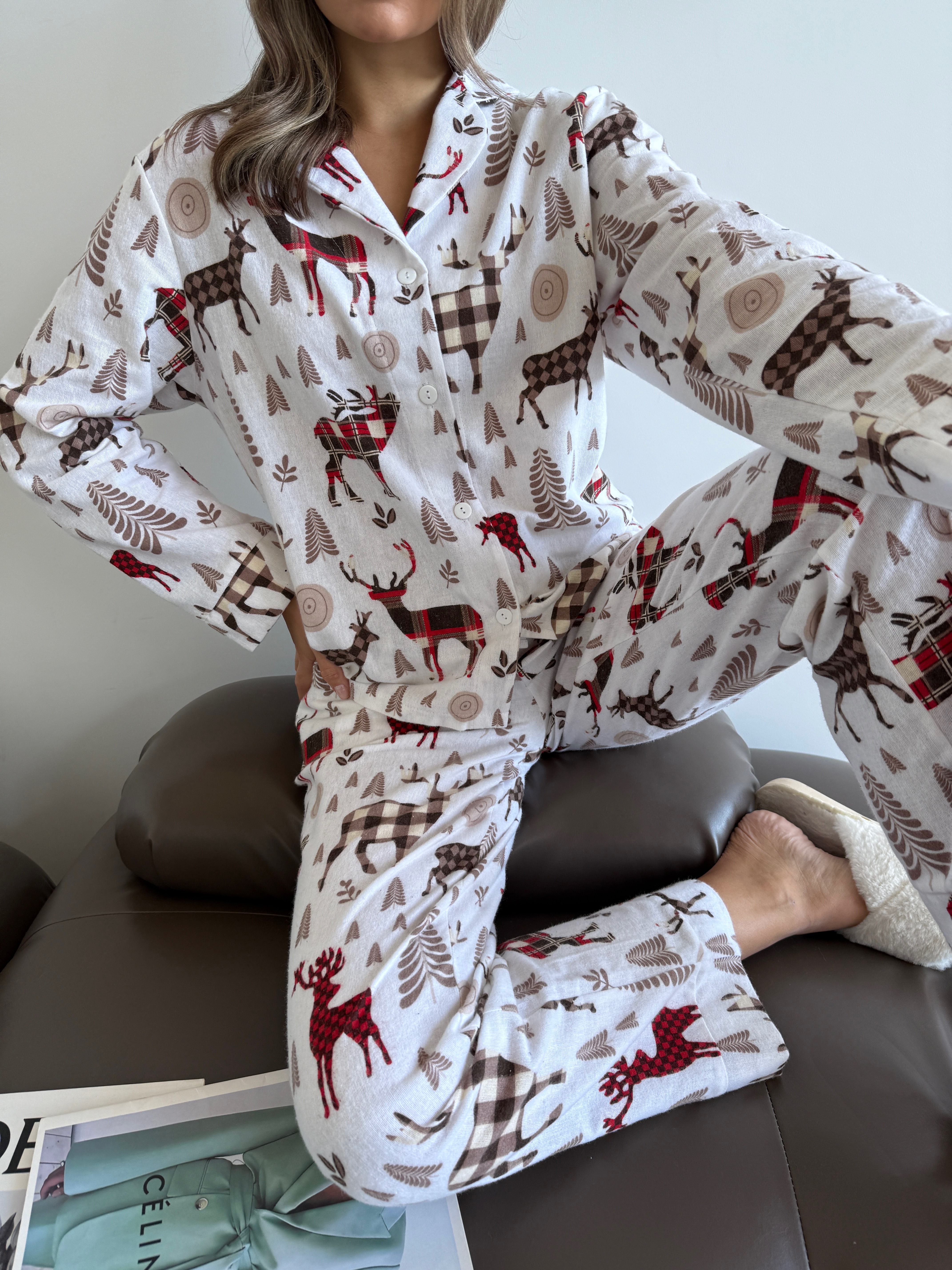 Пижама женская S с Оленями Норди (рубашка + брюки) Молочного цвета COSY - фото 10